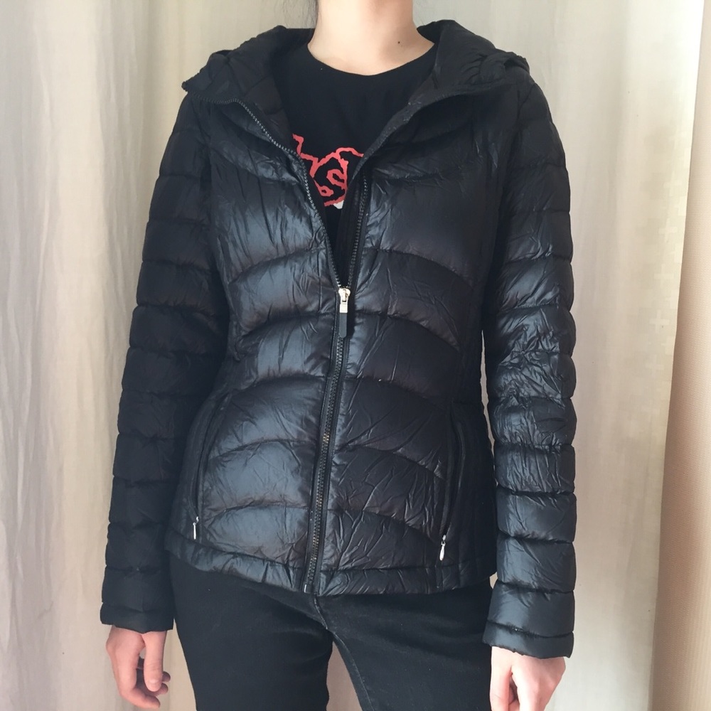 - Andrew Marc lightweight down jacket